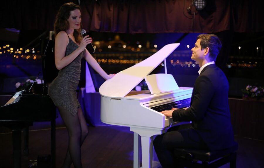 Budapest: Danube Drink and Piano Show - Who This Cruise Suits Best, and Who Might Want a Different Plan