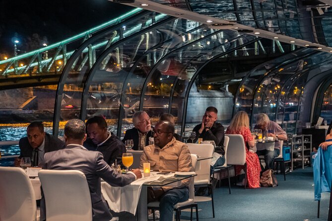 Budapest Danube River Candlelit Dinner Cruise with Live Music - Live music onboard: a calmer sound track for Budapest nights