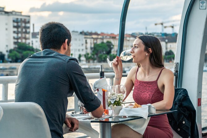 Budapest Danube River Candlelit Dinner Cruise with Live Music - Meeting at Legenda City Cruises: quick and straightforward