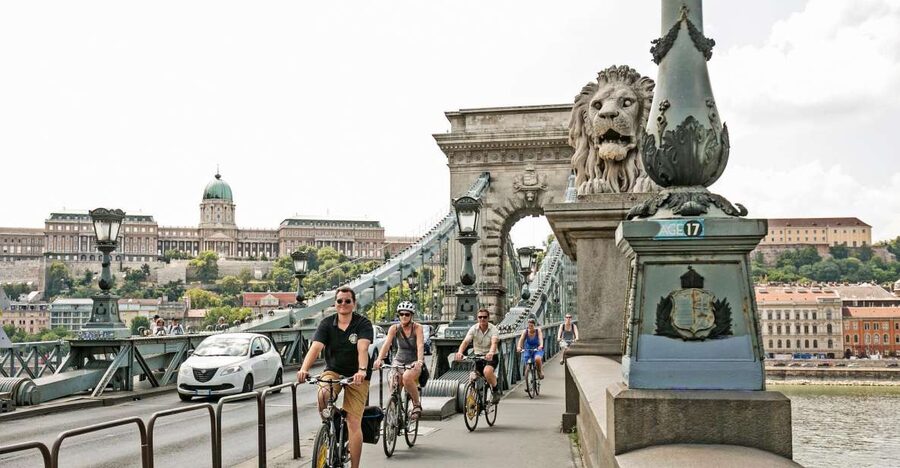 Budapest: Danube River Views Bike Ride - Key things to know before you pedal