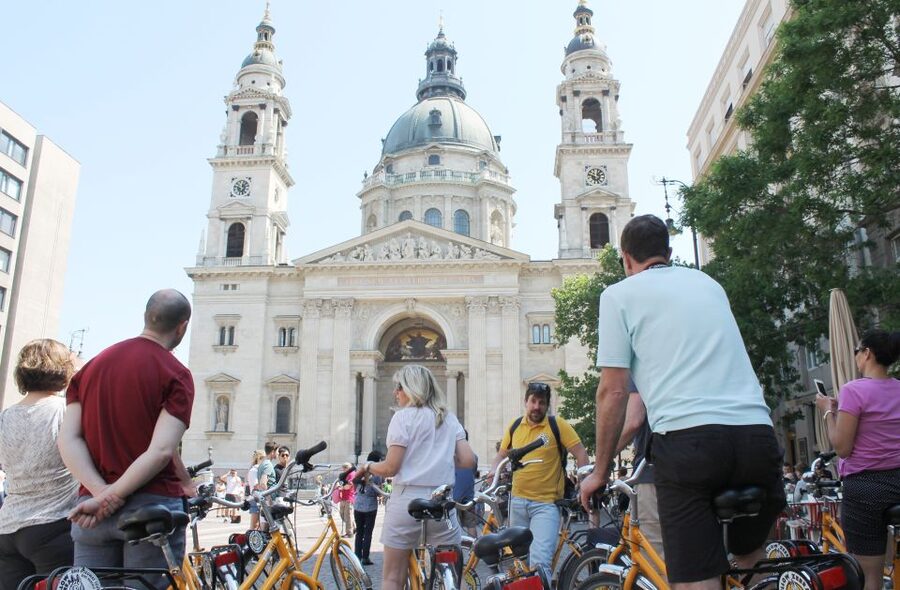 Budapest: Danube River Views Bike Ride - How the ride feels: pace, hills, and the small-group advantage