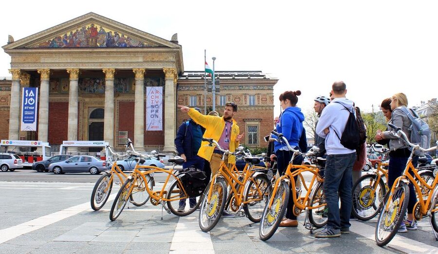 Budapest: Danube River Views Bike Ride - Andrássy Avenue and the Hungarian State Opera House