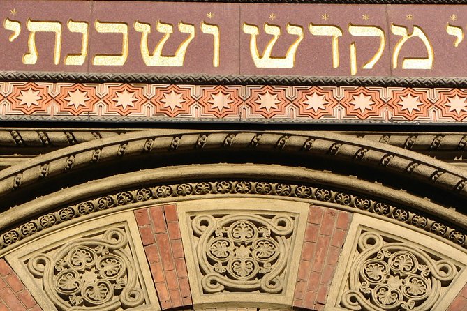 Budapest Dohany Synagogue & Hungarian Jewish Museum & free extras - Timing, group size, and meeting point details that prevent headaches