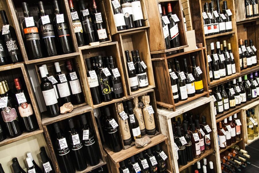 Budapest: Essentials of Hungarian Wine Tasting Class - What you taste: eight Hungarian wines that tell one connected story