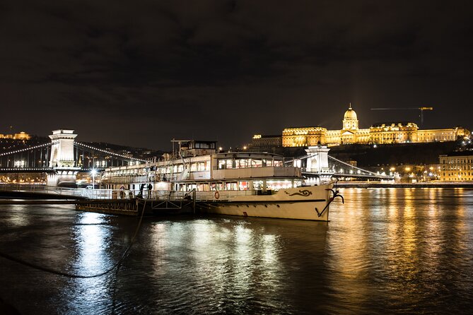 Budapest Evening Cruise with Entertainment and Drink Options - Picking Your Drinks Package: Wine Tasting, Hungarian Beer, Cocktails, or Sparkling