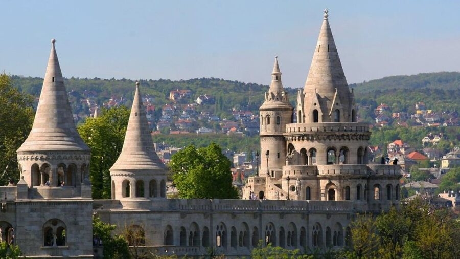 Budapest Full-Day Private Guide Services - If You Want a More Local Day: Great Market Hall and Castle District Focus