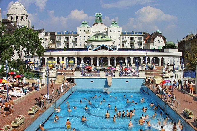 Budapest Gellert Thermal Spa Full Day Ticket with Cabin or Locker - The Main Hall and Baths Layout: How to Navigate Without Losing Time