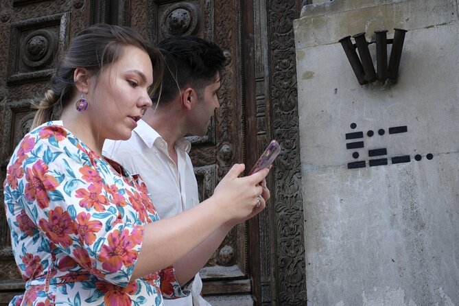 Budapest Ghost Quest: Self-Guided Haunted City Adventure - Day or night: picking the right time to play