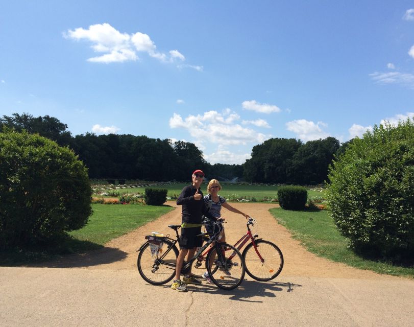 Budapest: Guided Bike Tour Plus - Along the Danube: Duna Corso, Elizabeth Bridge, and the Chain Bridge