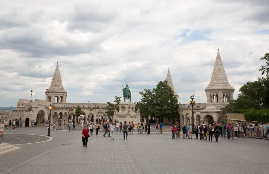 Budapest: Guided City Tour by E-Bike - City Park, Vajdahunyad Castle, and Szechenyi Bath views
