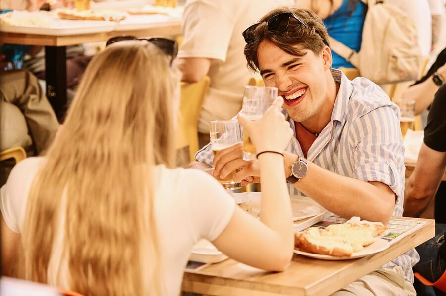 Budapest Guided Food Tour with Drinks Included - Who This Tour Is Perfect For (and Who Should Skip It)