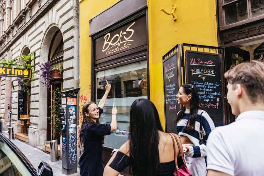 Budapest: Guided Foodie Walking Tour with Food and Drinks - Key things I’d mark on your mental map