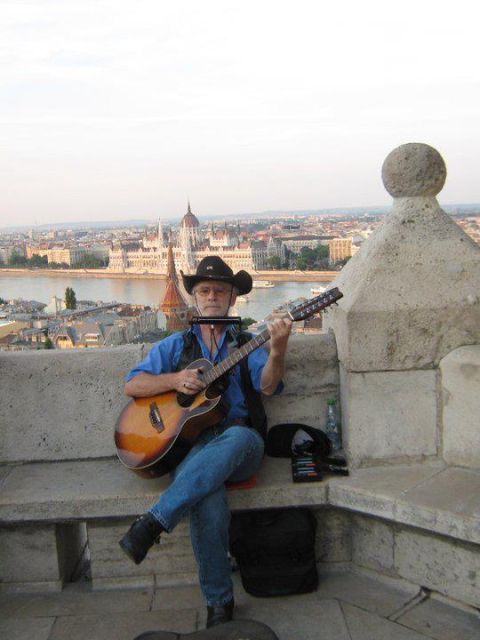 Budapest: Half-Day Highlights Small Group Private Tour - Rooftop panorama and a fresh cocktail to close the loop