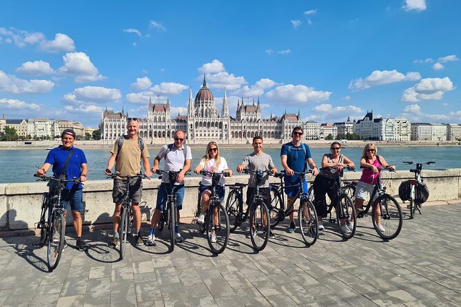 Budapest Highlights Bike Tour with a local guide - Danube panoramas, the first bridge, and Castle Garden planning help