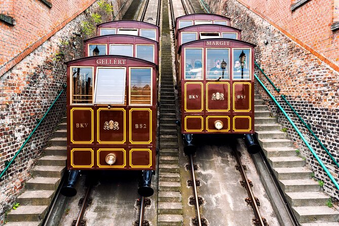 Budapest Highlights Self guided scavenger hunt and Walking Tour - Key highlights at a glance