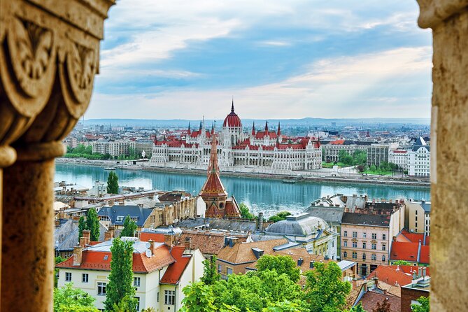 Budapest Highlights Self guided scavenger hunt and Walking Tour - Should you book this Budapest self-guided scavenger hunt?