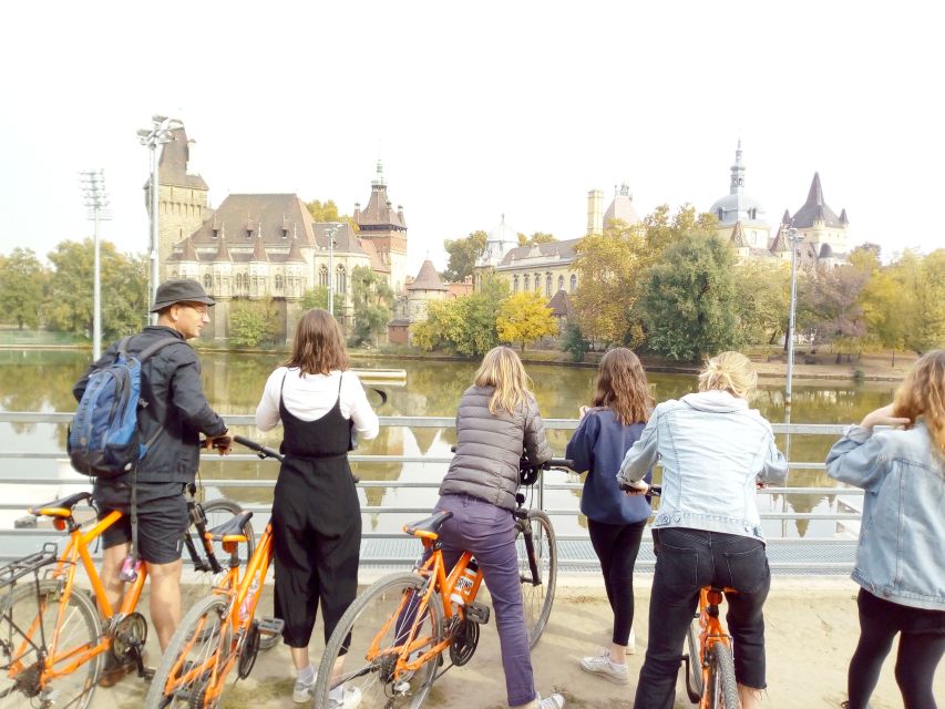 Budapest: Historic Downtown Bicycle Ride with Scenic Views - From Madach to Andrássy Avenue: Jewish Quarter energy, classic boulevard views