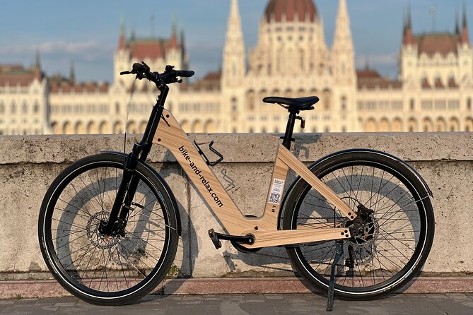 Budapest: Historic Downtown ride on E-Bicycles Buda & Pest - Key things that make this Budapest e-bike ride worth it