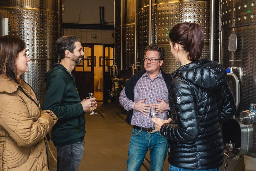 Budapest: Hungarian Whisky, Gin, and Pálinka Tasting - Practical Tips So You Get the Most From 3 Hours