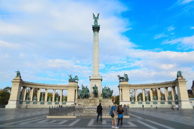 Budapest in a Day Private Luxury Sightseeing Tour - Luxury pickup and the pacing that keeps you sane