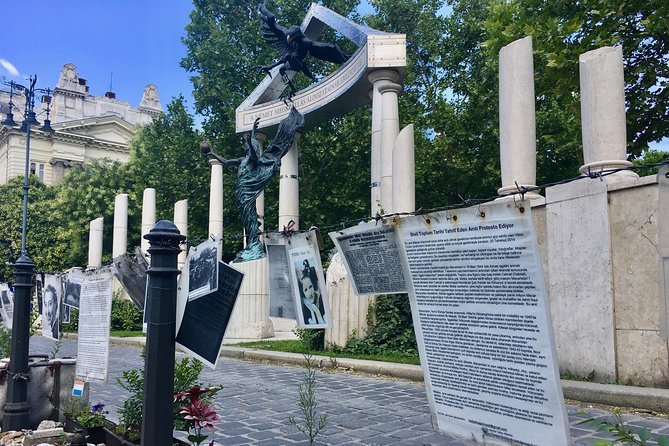 Budapest Jewish Heritage: Synagogues, Shoes, Secrets & Flódni - Carl Lutz Memorial: rescue told through one name