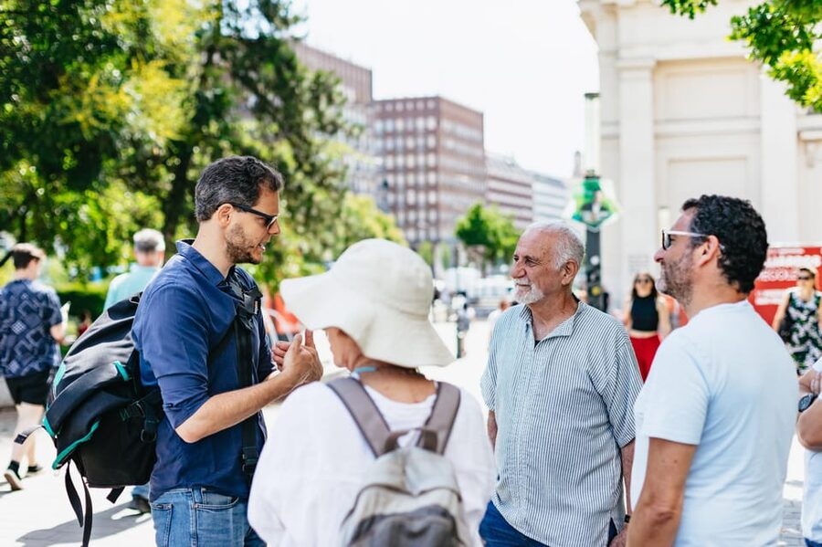 Budapest: Jewish History Guided Walking Tour with Historian - Price and Value for $63 in a Small Group