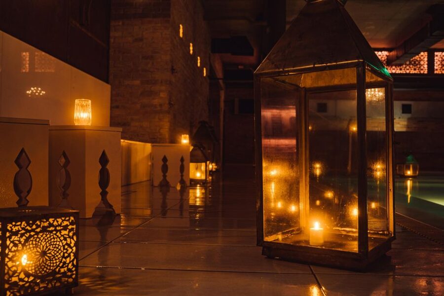 Budapest: Mandala Day Spa & Luxury Pool Experience - Champagne, cocktails, and the bar menu