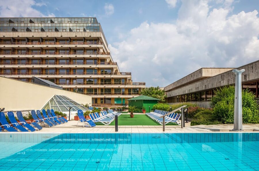 Budapest: Margaret Island Day Spa Entry Ticket - Price and Value: When $28 Feels Like a Real Treat