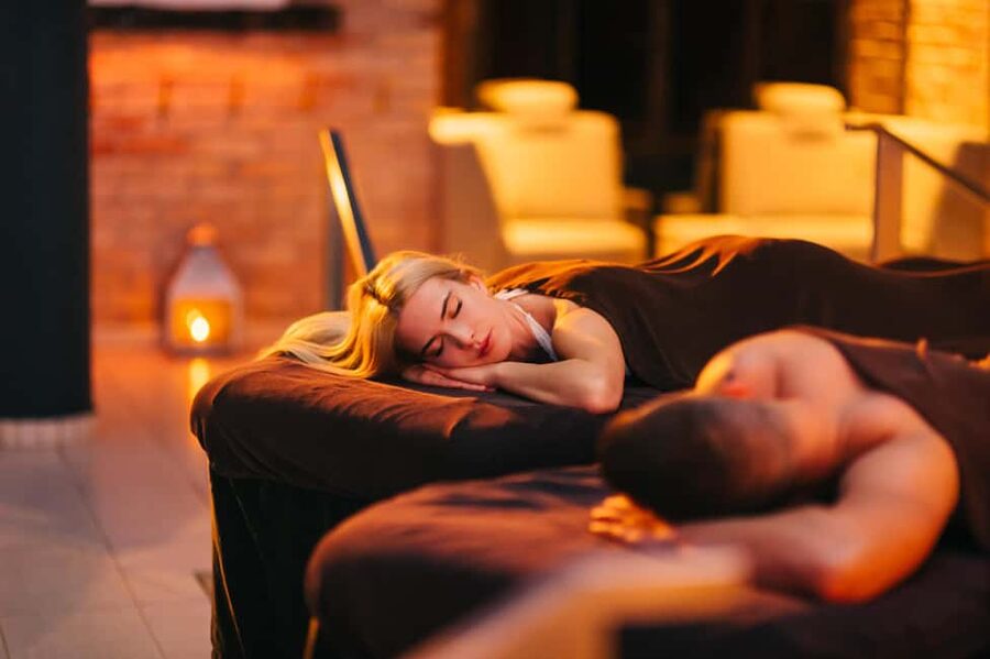 Budapest: Massage 60/75/90 min +Unlimit Bath Mandala Day Spa - The pool circuit: four temperatures and a jacuzzi for 10