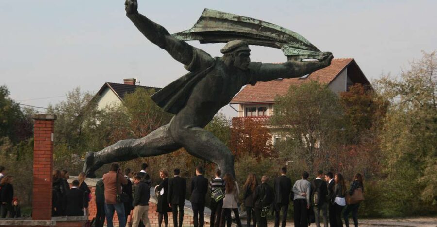 Budapest: Memento Park and Icons of Communism Guided Tour - Propaganda, the secret police, and how intimidation worked