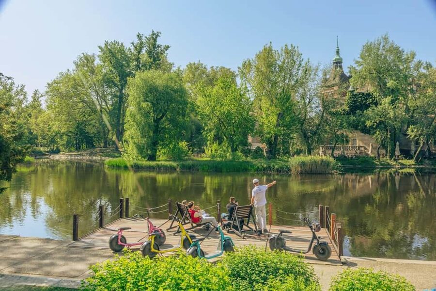 Budapest: MonsteRoller E-Scooter Tour - Key points to know before you ride