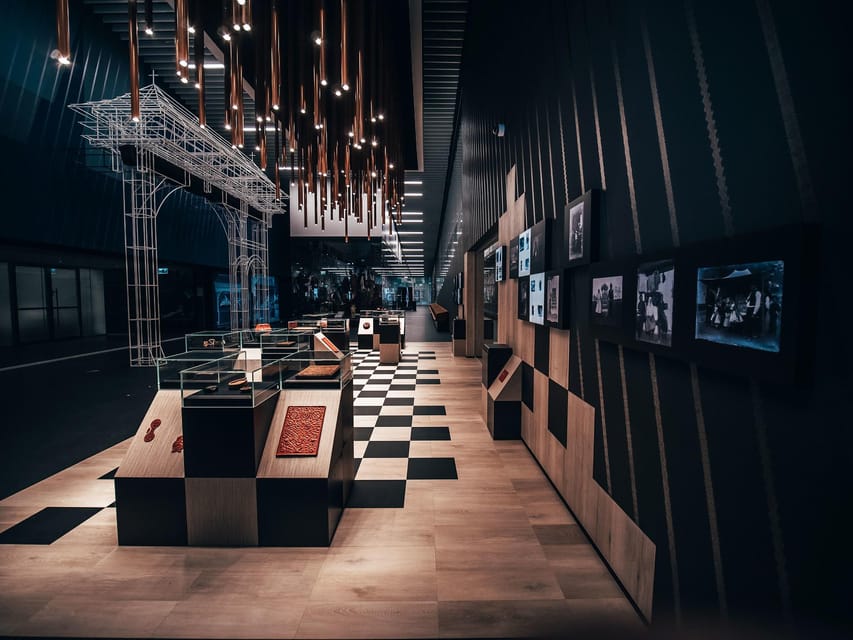 Budapest: Museum of Ethnography Entry Ticket - 7,000 square meters across 5 continents, in real-world museum form