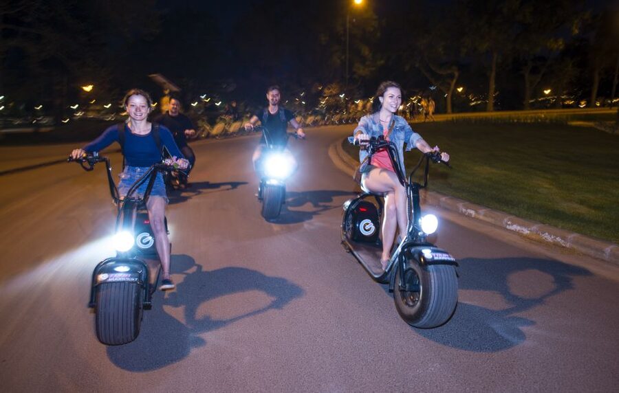 Budapest: Night Tour on MonsteRoller e-Scooter - What to wear and bring for cold night riding