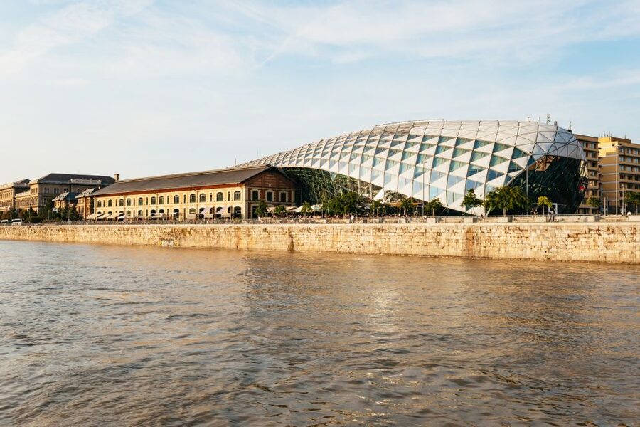 Budapest: Nighttime or Daytime Sightseeing Cruise - Key highlights you will actually care about