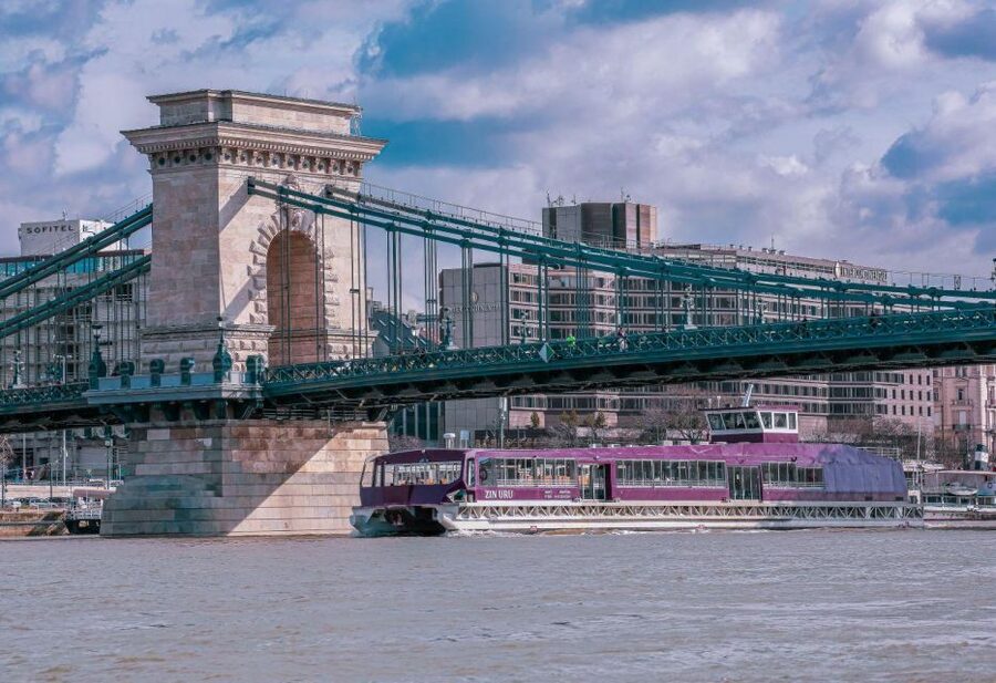 Budapest: Nighttime or Daytime Sightseeing Cruise - Inside the boat: where to stand, where to sit, and how to use the audio