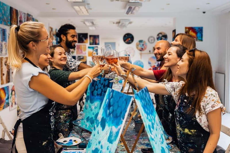 Budapest: Paint and sip experience - Who this is best for in Budapest