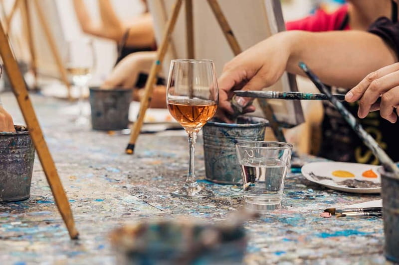 Budapest: Paint and sip experience - Language in the class: English instruction and the 1 to 3 exception
