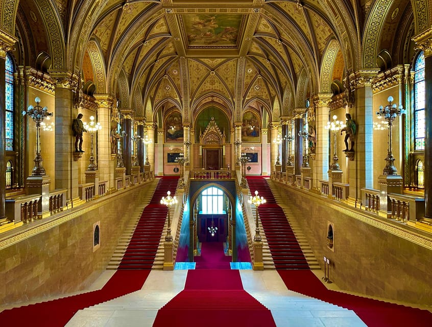Budapest: Parliament Building Entry Ticket and Audio Guide - Hall of the Dome and Crown Jewels, Up Close