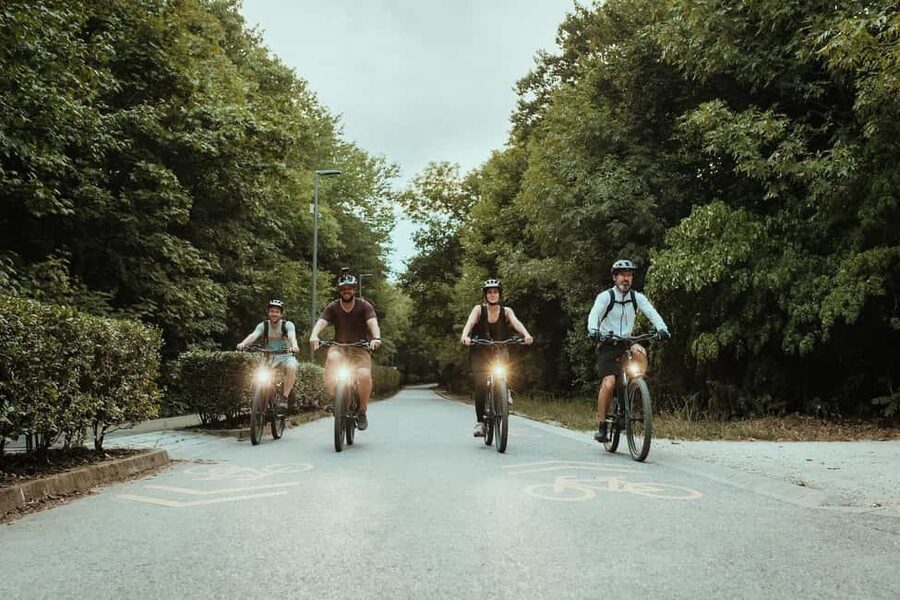 Budapest Peaks: Off-Road eBike Tour - What the Route Feels Like: Challenging, But Not Scary
