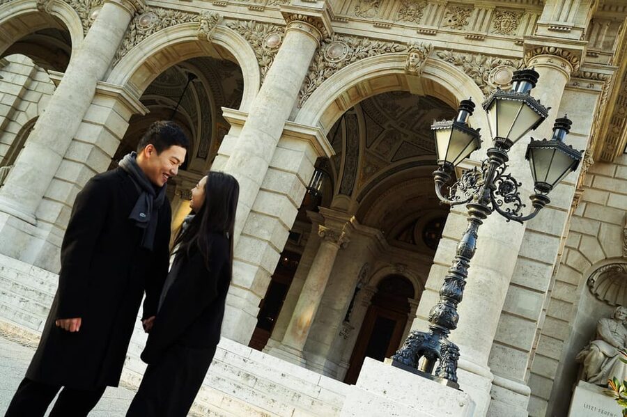 Budapest: Photo Session with Professional Local Photographer - Spring Photo Magic Starts at St. Stephen’s Basilica