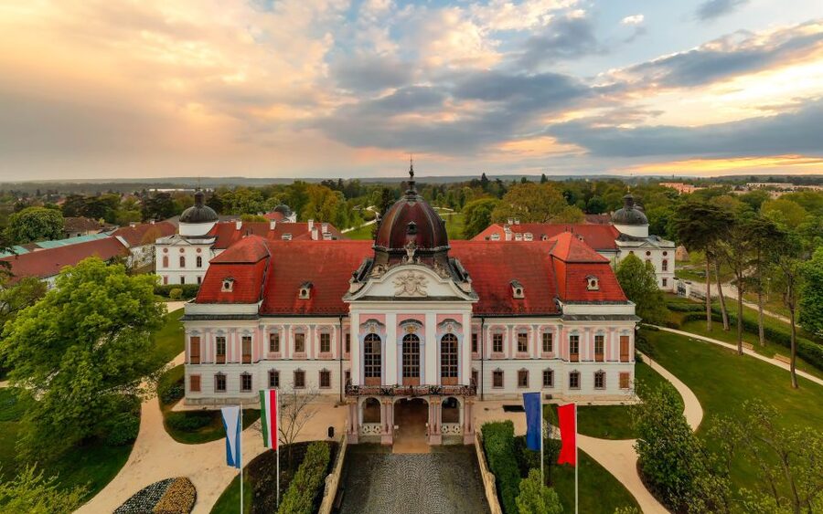 Budapest: Private 3-Hour Gödöllő Palace Tour - Why Gödöllő Palace feels personal, not just royal