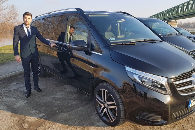 Budapest Private Airport Transfer in a Luxury Minivan - The Minivan Comfort Factor: Space, Clean Rides, and Air Conditioning