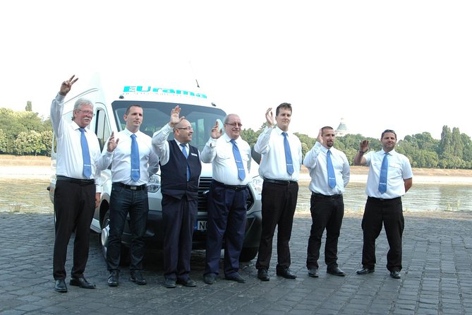 Budapest Private Airport Transfer to City or to BUD Airport Door 2 Door - Price and value for up to 7 people