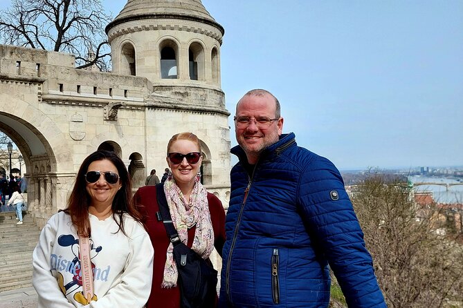 Budapest Private City Tour by car in 3 hours - City Park Area Views: Thermal Baths, Zoo, and the Permanent Circus