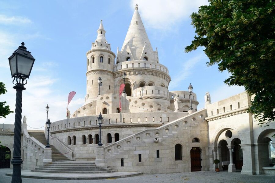 Budapest: Private City Tour with Local Guide - How to Pick the 09:00 or 14:00 Start and Prepare Smart