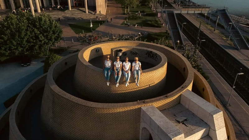 Budapest: Private Drone Photo Walking Tour with Photos - What You Actually Get: Around 20 Retouched Photos In WeTransfer