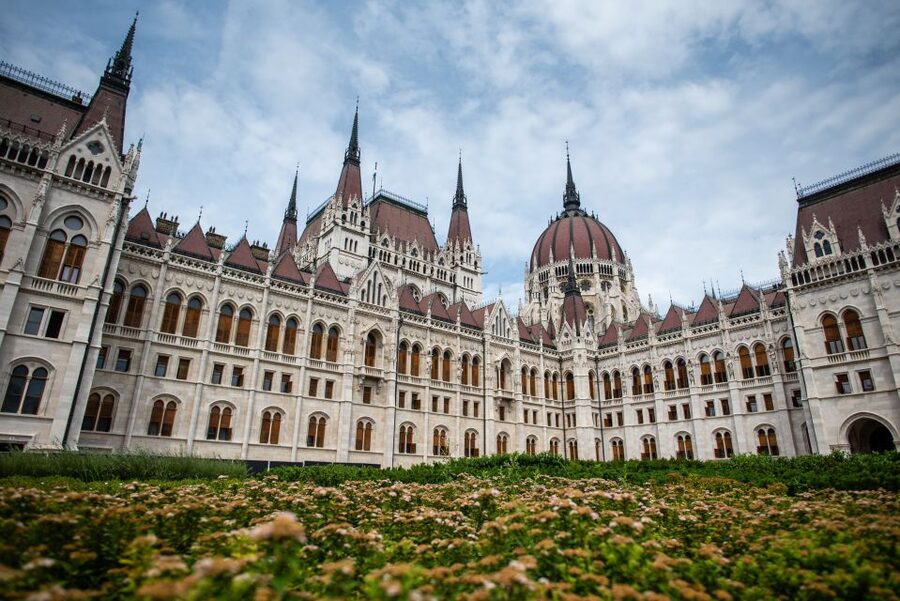 Budapest: Private Luxury Sightseeing Tour - Key highlights at a glance