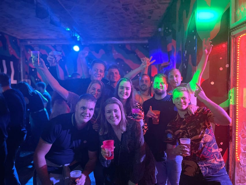 Budapest: Private, Personalized Pub Crawl, 3 drinks included - Why pick a private pub crawl in Budapest instead of a standard group night?