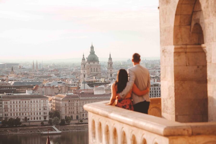 Budapest: Private Photoshoot & Sightseeing - Price and what you are really paying for