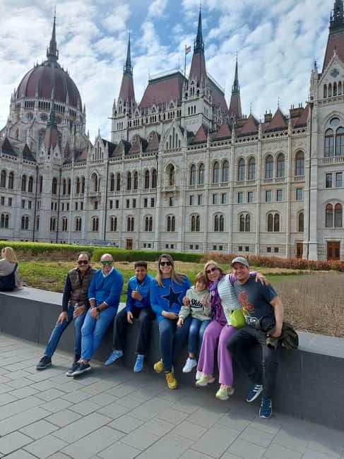 Budapest: Private Tour with a Local - Sights and Viewpoints: Top Highlights Plus Room for Questions